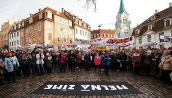 Russian-language-protest-in-Riga-EDM-October-12-2018